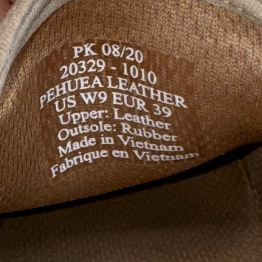 Olukai Pehuea Leather Taupe Women’s Size 9, EUC - Picture 9 of 9